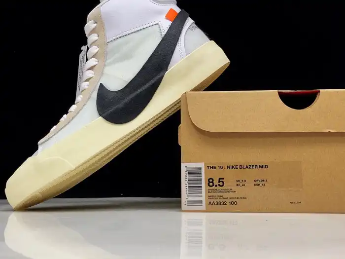 Rep NIKE BLAZER MID OFF-WHITE AA3832-100