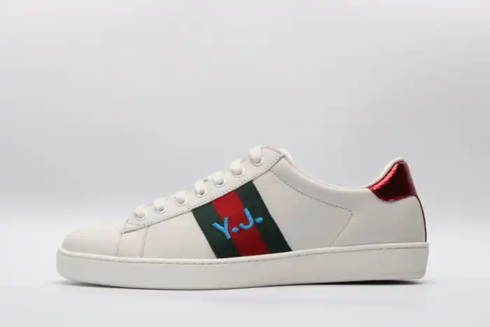 GUCC LOW-TOP SNEAKER