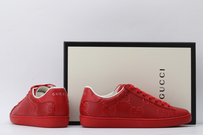 GUCC LOW-TOP SNEAKER