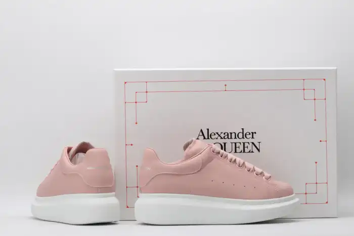 MQ SNEAKERS