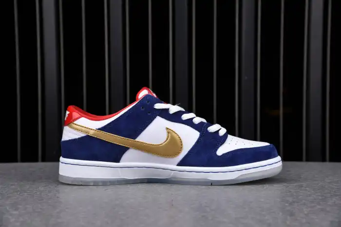 Nike Dunk SB Low Ishod Wair 