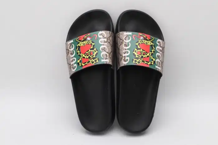 Cheap GUCC SLIPPERS