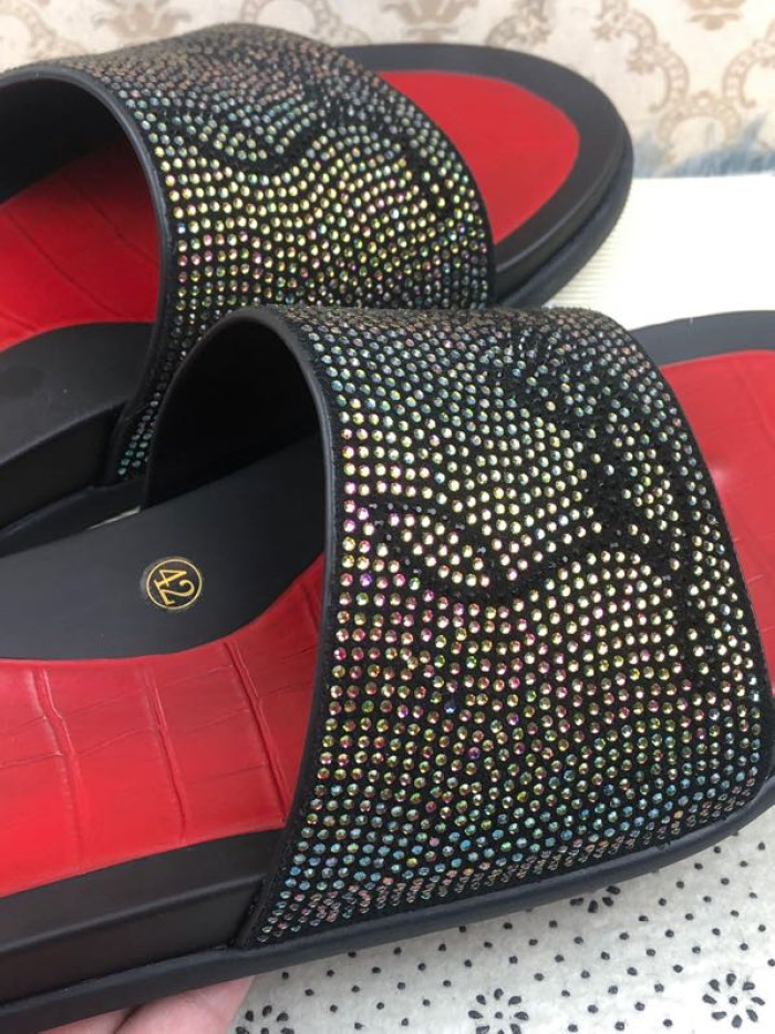 Onekick CHRISTIAN LOUBOUTIN SLIPPERS