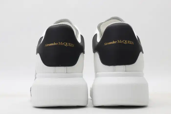 Rep MQ SNEAKERS