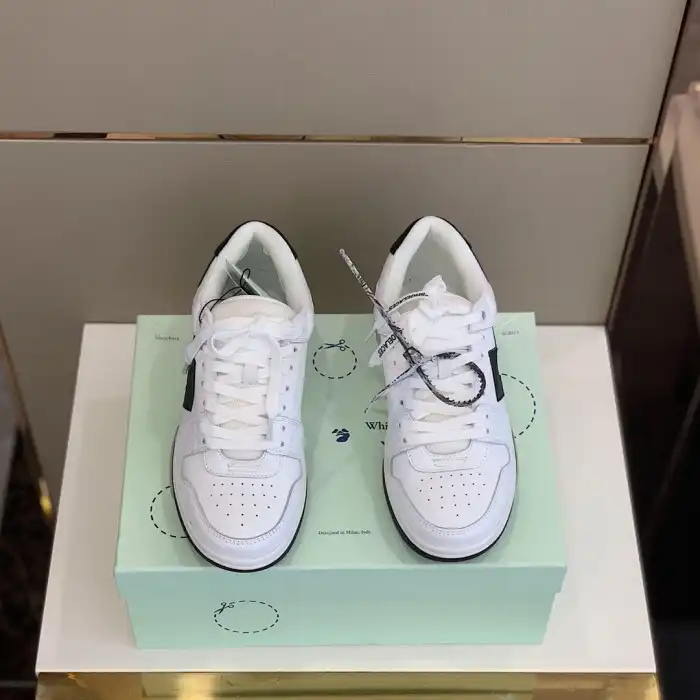 Rep OFF WHITETM C O VIRGIL ABLOH OUT OF OFFICE LOW-TOP LEATHER SNEAKERS 