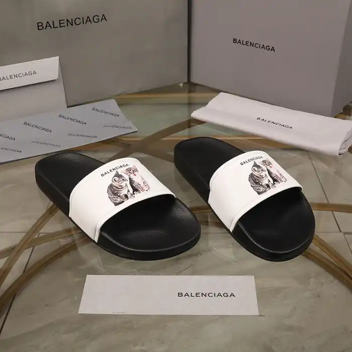 Rep BLCG SLIPPERS