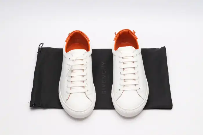 Rep Givench LOW-TOP SNEAKER