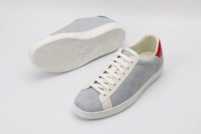 GUCC LOW-TOP SNEAKER