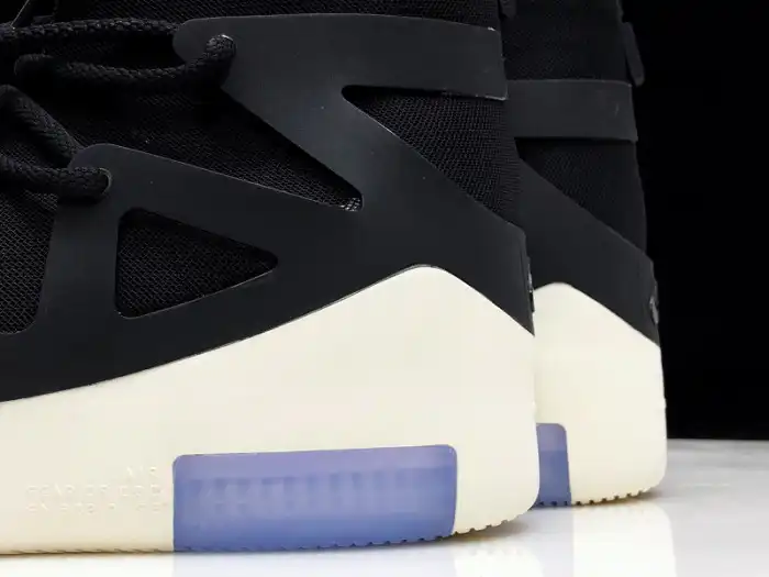 Chep Onekick Nike Air Fear of God 1 Black AR4237-001