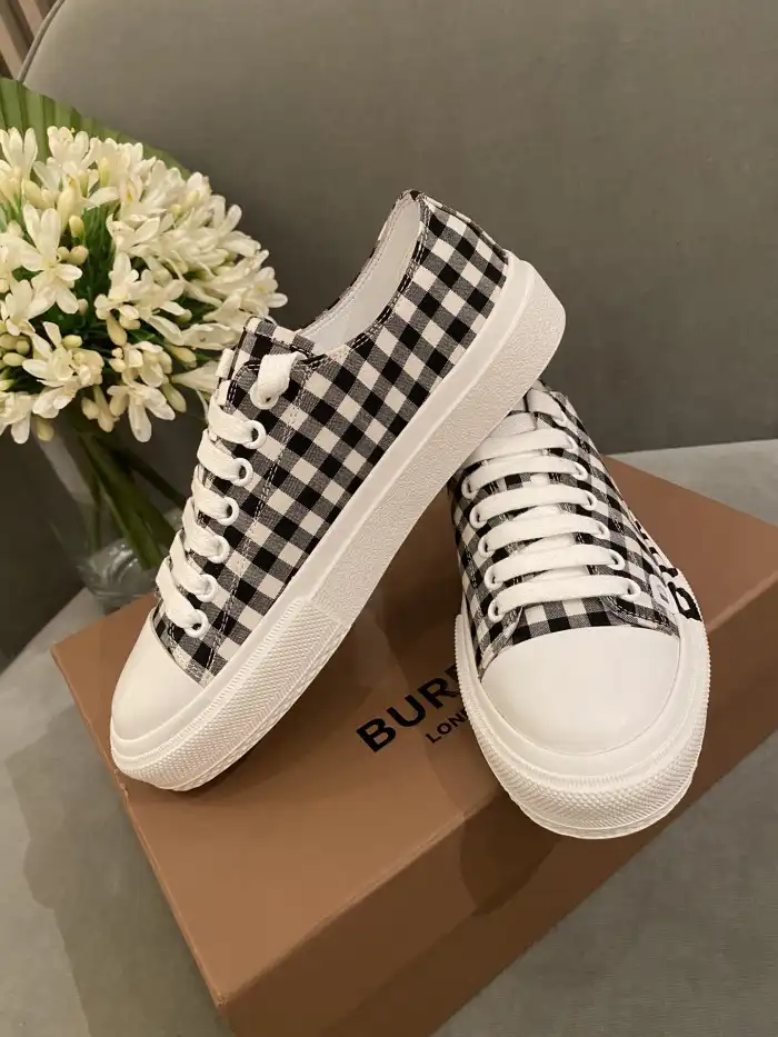 Bubery SHOES