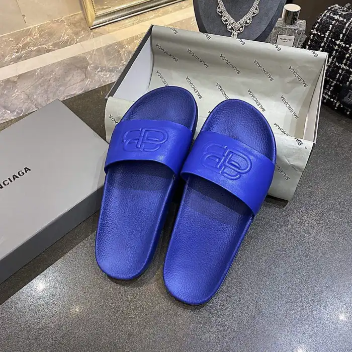 Rep BLCG SLIPPERS