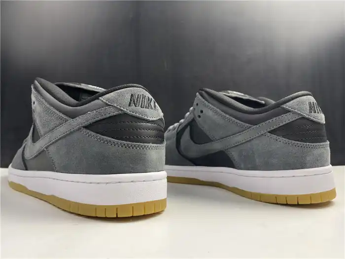 Cheap Nike SB Dunk Low Dark Grey Black Gum AR0778-001