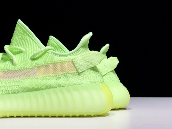 Onekick Adidas Yeezy Boost 350 V2 Glow in the Dark EG5293