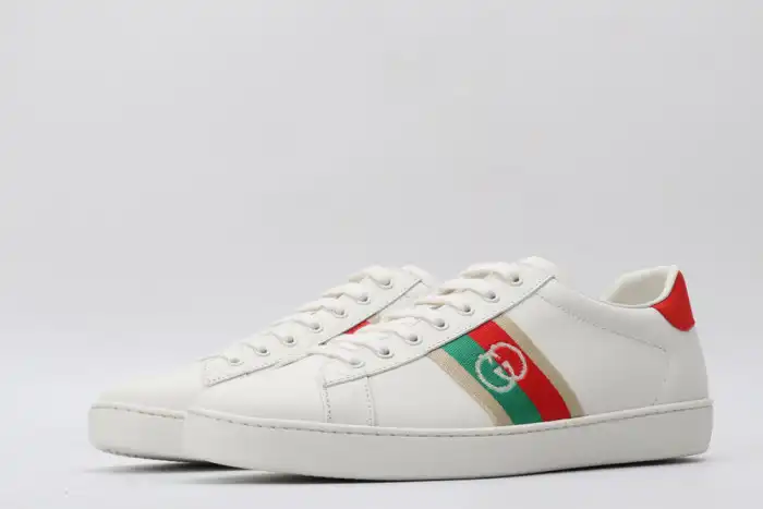 GUCC LOW-TOP SNEAKER