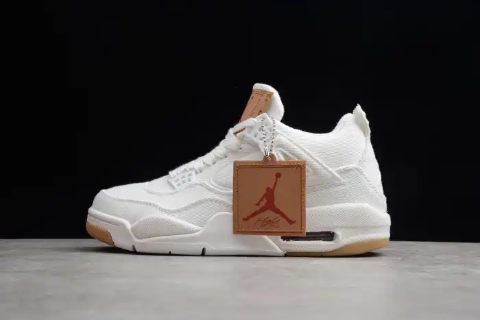 Levi's x Air Jordan 4 'White' AO2571-100