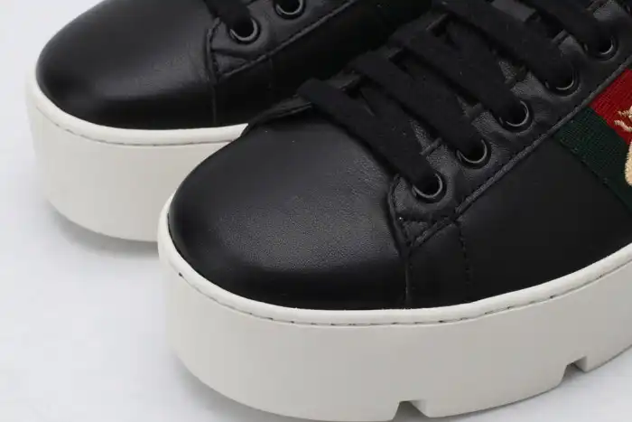 GUCC LOW-TOP SNEAKER