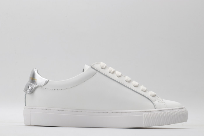 Onekick Givench LOW-TOP SNEAKER