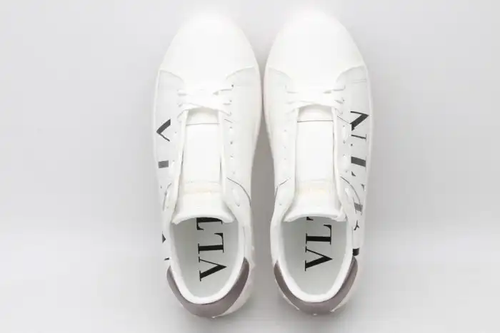 Cheap VALENTIN0 SNEAKER