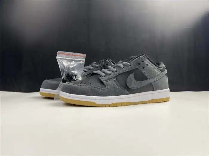 Cheap Nike SB Dunk Low Dark Grey Black Gum AR0778-001