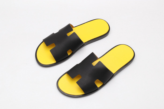 Herme Slippers