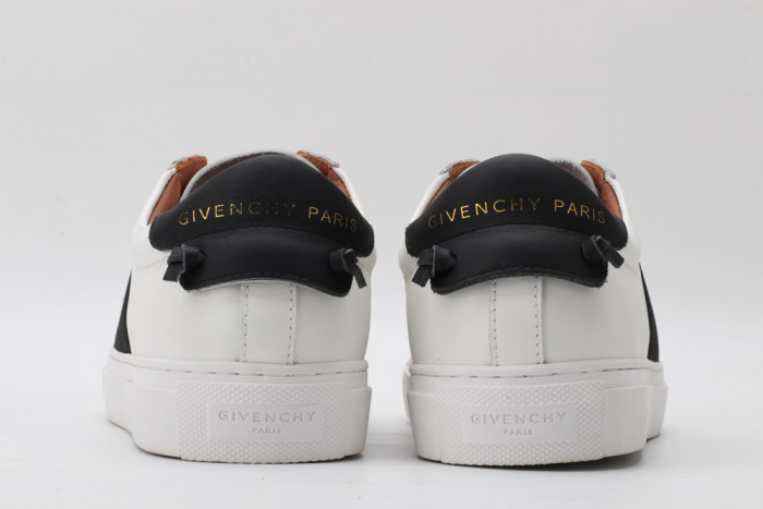 Onekick Givench LOW-TOP SNEAKER