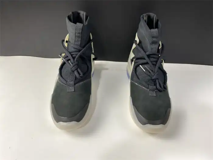 Rep NIKE AIR FEAR OF GOD 1 STRING OFFNOIR AR4237-903