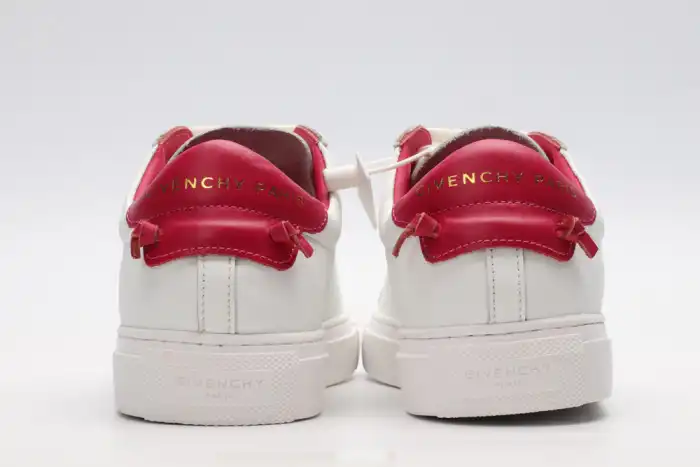 Givench LOW-TOP SNEAKER