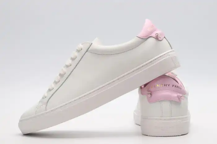 Givench LOW-TOP SNEAKER