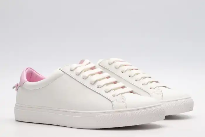 Cheap Givench LOW-TOP SNEAKER