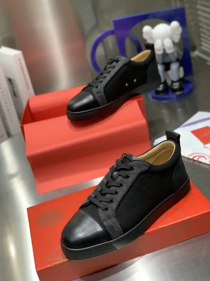 Rep Christian Louboutin Louis Junior Spikes