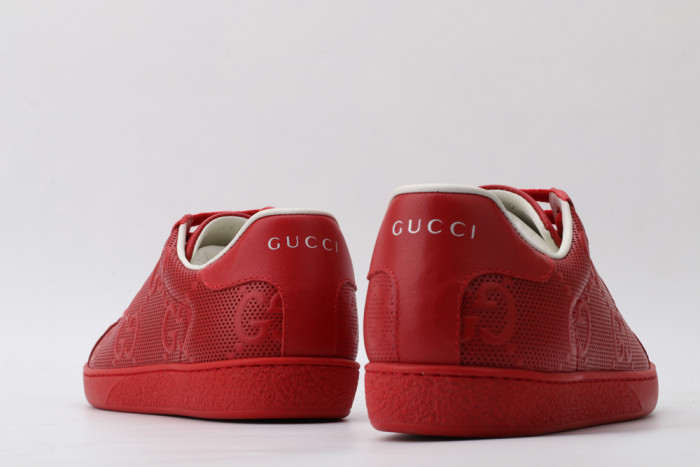 GUCC LOW-TOP SNEAKER