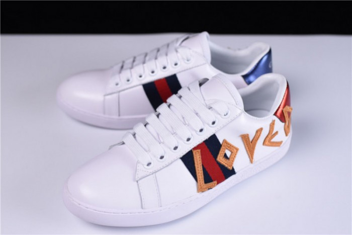 Onekick GUCC ACE EMBROIDERED LOW-TOP SNEAKER WITH LOVED 497090 DOPE0 9095