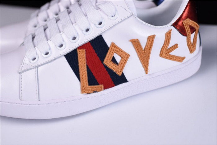 Onekick GUCC ACE EMBROIDERED LOW-TOP SNEAKER WITH LOVED 497090 DOPE0 9095