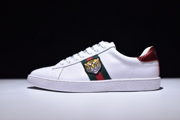 Onekick GUCC Ace Embroidered Low-Top Sneaker 457132 02JP0 9064