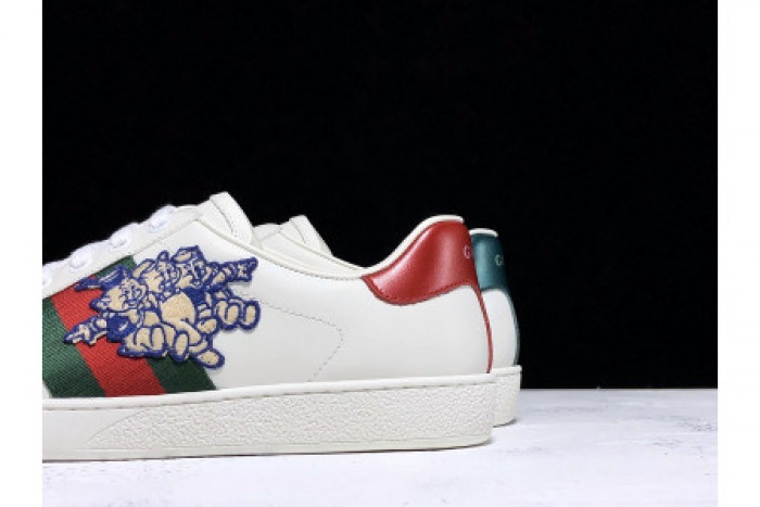 Onekick GUCC ACE EMBROIDERED LOW-TOP SNEAKER