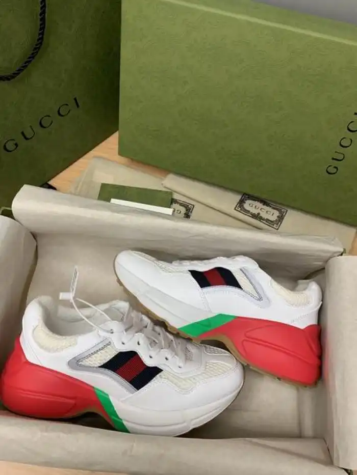 GUCC SNEAKER