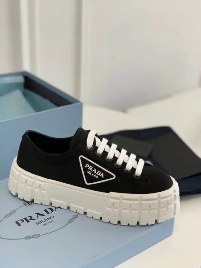 PRAD 21ss sneaker