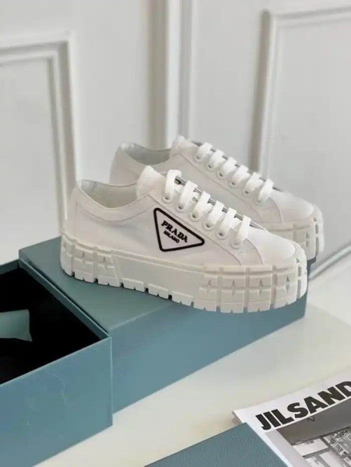 PRAD 21ss sneaker