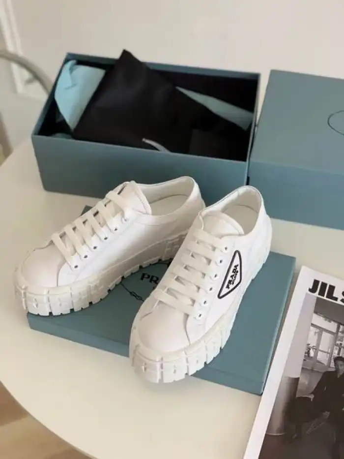 PRAD 21ss sneaker