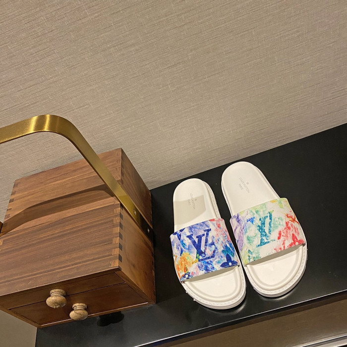 Onekick LV SLIPPERS