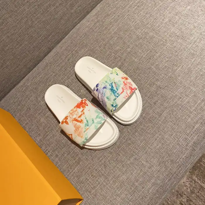 Cheap LV SLIPPERS