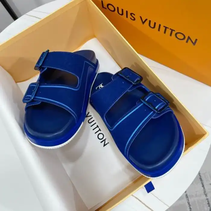 Rep Loui Vuitto SLIPPERS