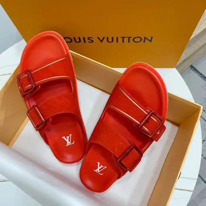 Loui Vuitto SLIPPERS