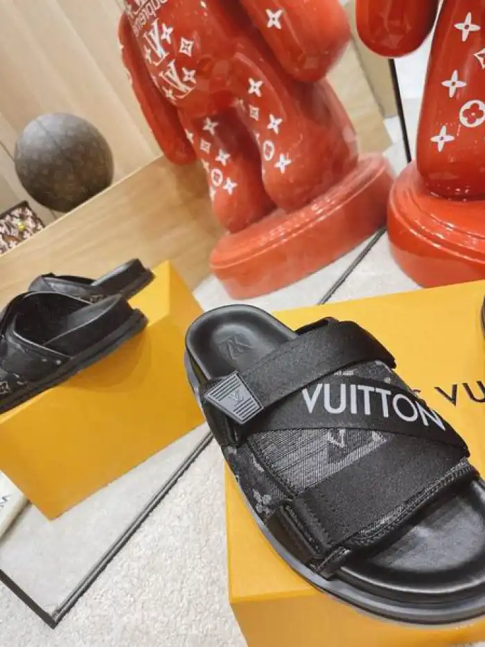 Cheap LV SLIPPERS