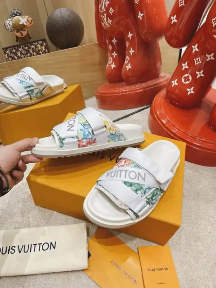 Rep LV SLIPPERS