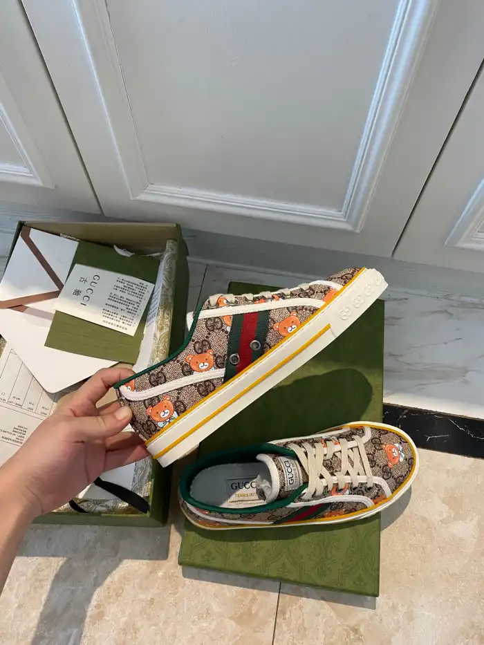 Cheap Gucci Tennis 1977 SNEAKER