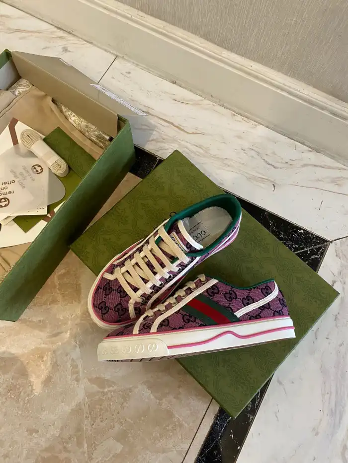 Cheap Gucci Tennis 1977 SNEAKER