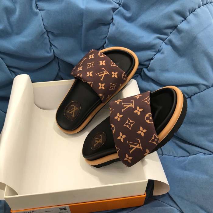 Onekick LV SLIPPERS