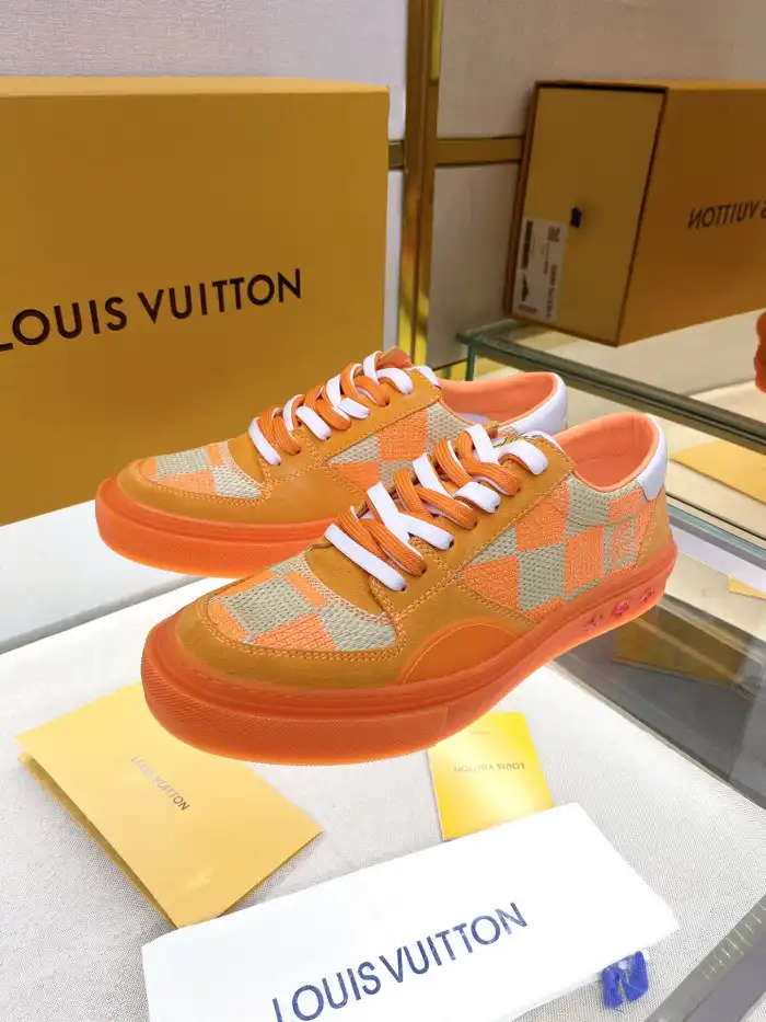 Loui Vuitto Low-Top SNEAKER