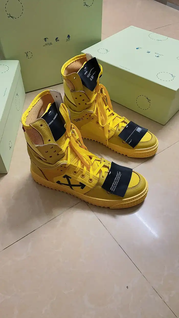 Rep OFF-WHITE HIGH TOP SNEAKER